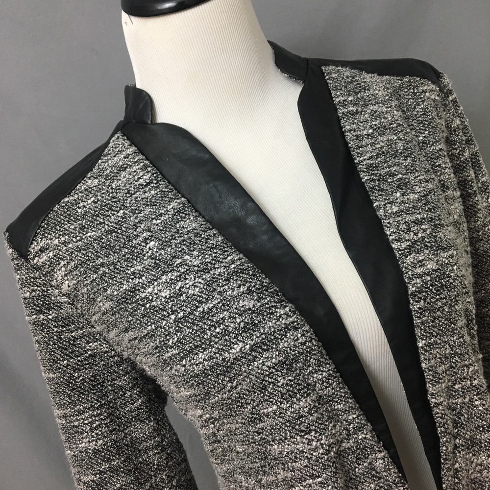 Grey black leather detail blazer Sz L